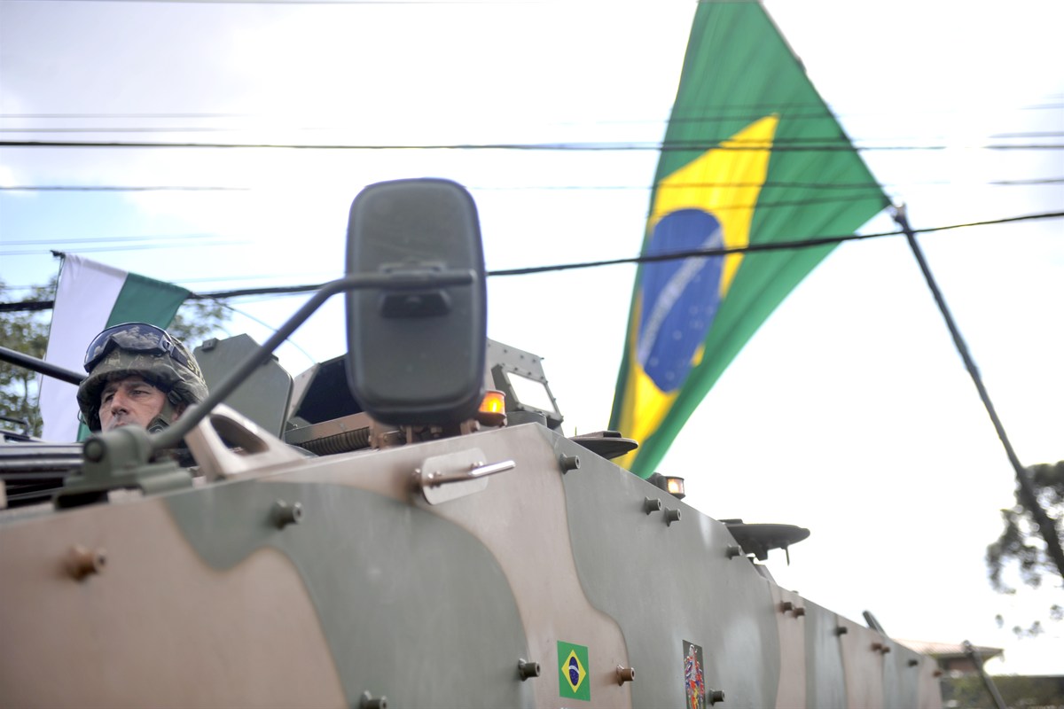 o-exercito-levou-um-comboio-por-11-mil-quilometros-para-abastecer-a-amazonia
