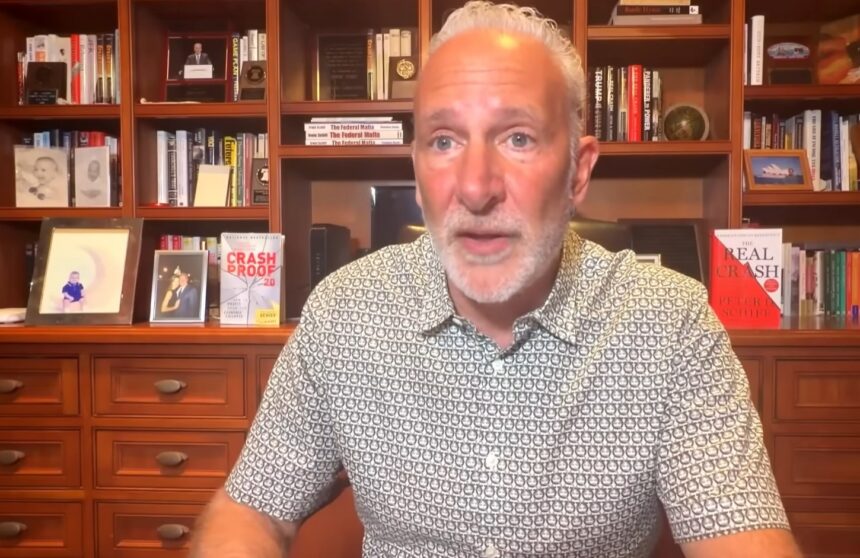 peter-schiff-se-diz-arrependido-de-nao-comprar-bitcoin,-mas-segue-recomendando-venda-da-criptomoeda