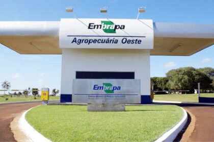 embrapa-agropecuaria-oeste-destaca-avancos-no-preparo-do-solo-e-plantio-sustentavel-em-evento-que-encerra-o-canams-2025
