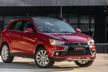 mitsubishi-asx-2016-virou-suv-japones-fora-do-radar:-motor-2.0-de-160-cv,-cambio-cvt,-construcao-robusta,-porta-malas-de-415-litros-e-preco-perto-de-r$-72-mil-entre-os-usados