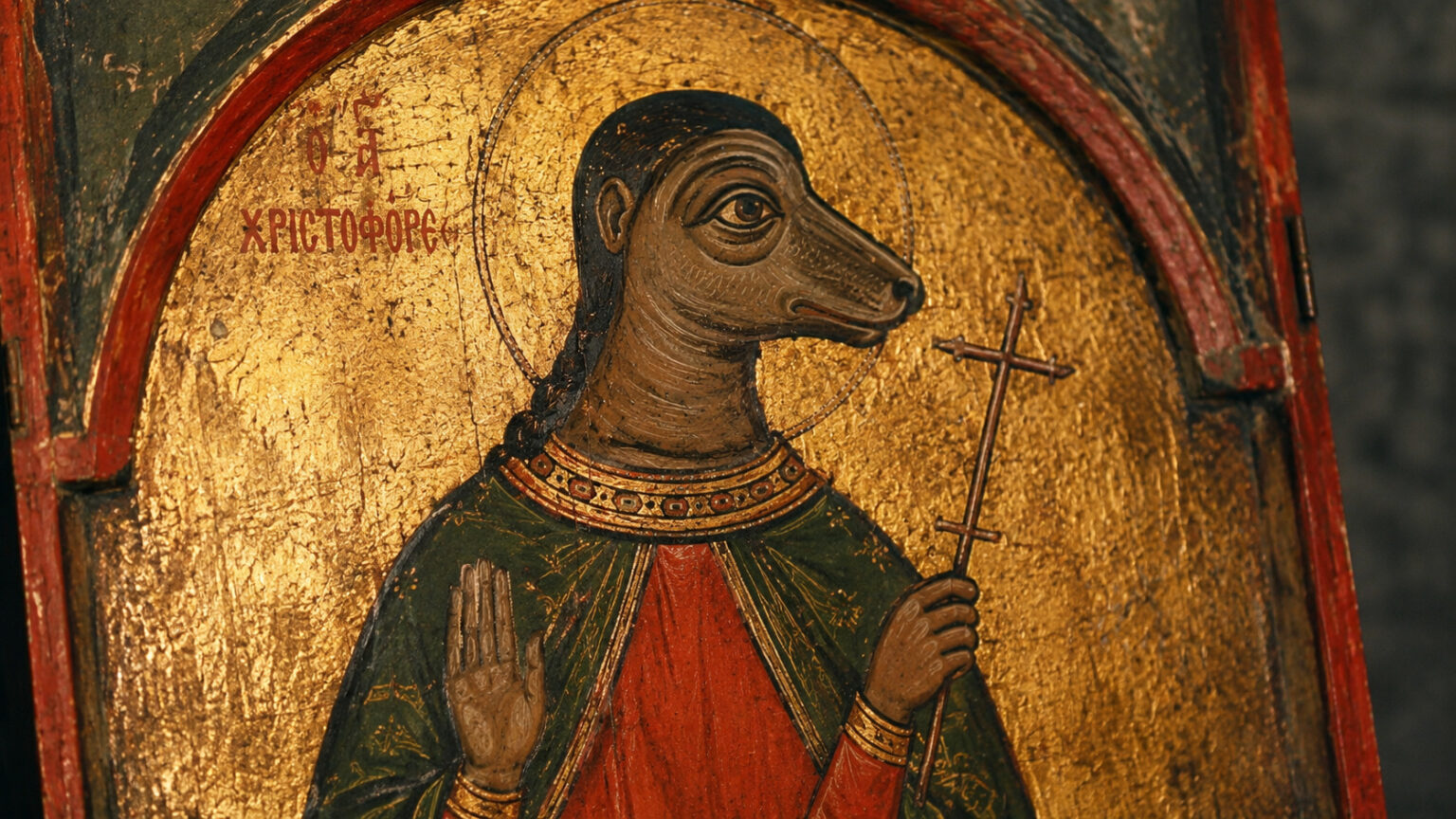 santo-com-cabeca-de-cachorro-intrigou-cristaos-por-seculos:-entenda-por-que-sao-cristovao-ganhou-aparencia-cinocefala,-atravessou-a-arte-medieval-e-acabou-proibido-em-icones-ortodoxos