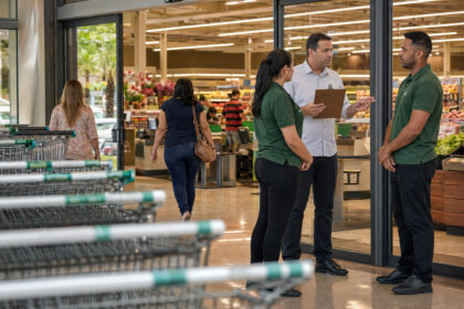carrinhos-cheios,-calendario-vermelho-e-uma-disputa-na-justica:-entenda-por-que-supermercados-entraram-em-guerra-contra-a-nova-regra-dos-feriados