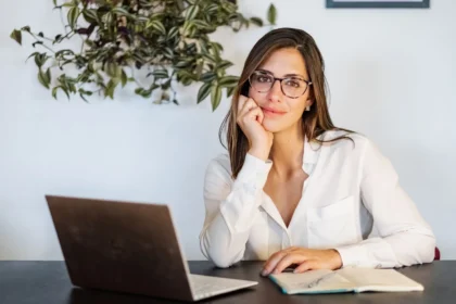 nascida-digital,-oya-care-expande-para-jornada-mais-completa-de-saude-feminina-–-startups