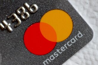 mastercard-lucra-us$-4,39-bilhoes-no-2o-tri-e-acoes-sobem-em-wall-street-|-cnn-brasil