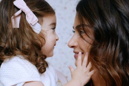 thaila-ayala-celebra-3-anos-da-filha-tereza-e-relembra-cirurgia-cardiaca-|-cnn-brasil