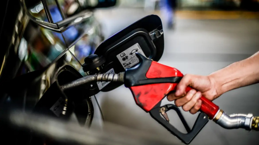etanol-na-gasolina:-mpf-pede-suspensao-de-32%-e-r$-500-milhoes-|-g1