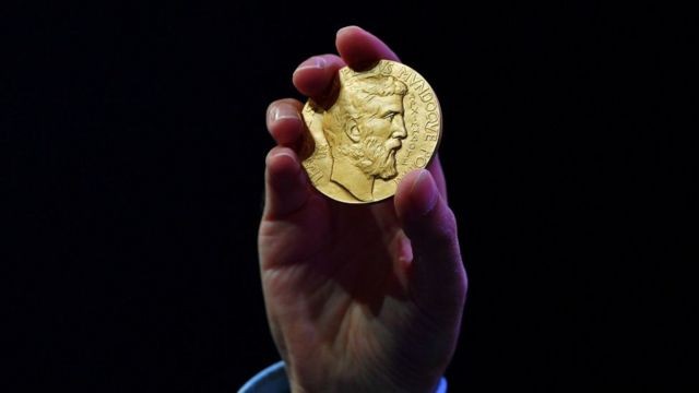 ‘nobel’-da-matematica:-quem-e-a-3a-mulher-a-ganhar-a-medalha-fields?-|-g1