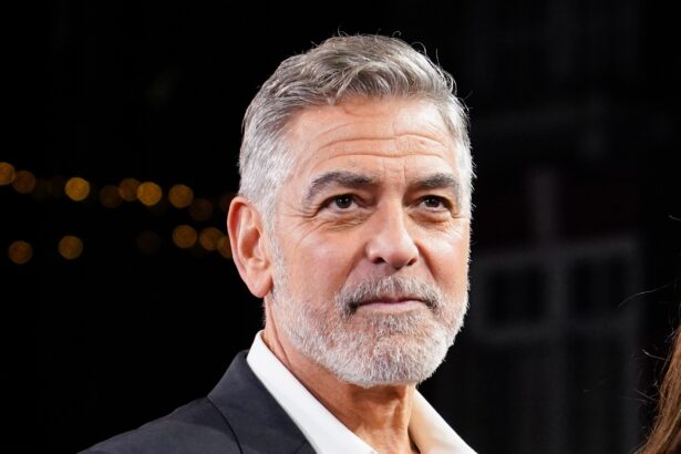 george-clooney-e-forcado-a-evacuar-casa-na-franca-apos-avanco-de-incendio-florestal-|-g1