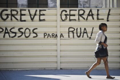 greve-geral-em-portugal-cancela-voos-e-afeta-ponte-aerea-com-o-brasil-|-g1