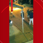 gari-agredida-em-mg-reage-e-quebra-vassoura-em-homem;-veja-video-|-g1