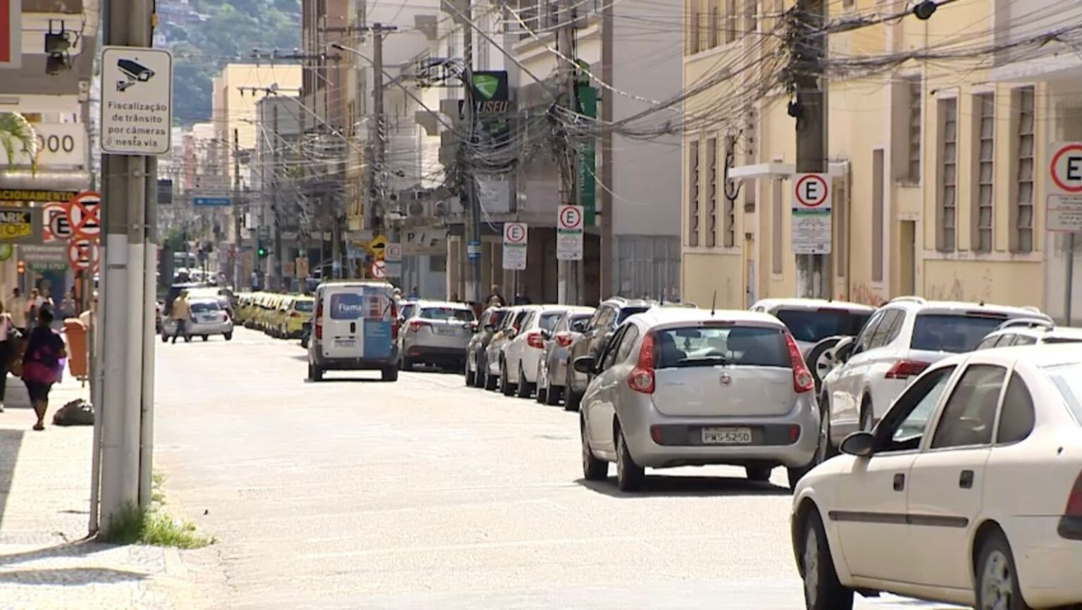 multas-de-transito-aplicadas-com-base-em-fotos-e-videos-sao-proibidas-em-juiz-de-fora