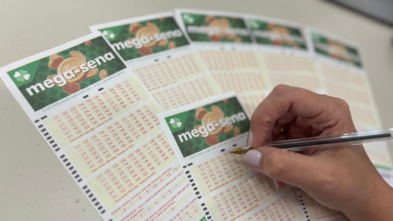 mega-sena:-duas-apostas-do-pr-acertam-5-numeros-e-levam-premios-|-g1