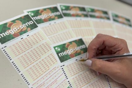 duas-apostas-do-parana-acertam-5-numeros-e-sao-premiadas-na-mega-sena-|-g1