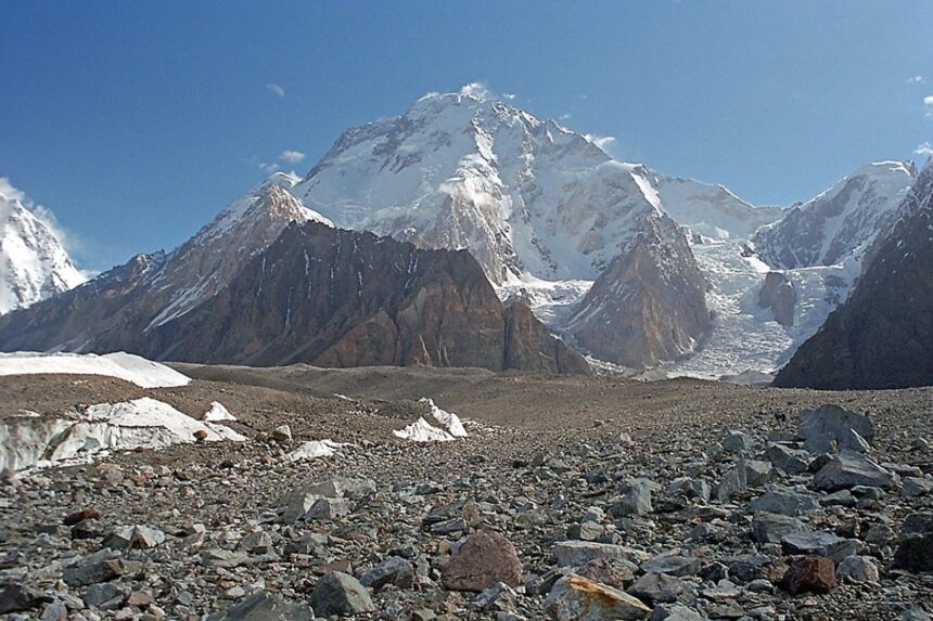 dez-alpinistas-desaparecem-em-uma-das-montanhas-mais-altas-do-mundo-|-g1