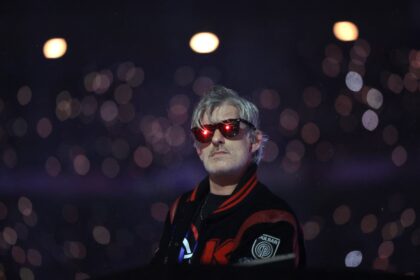 dj-frances-kavinsky,-autor-de