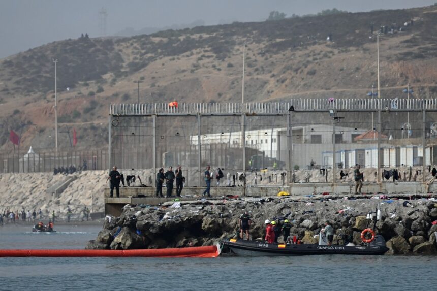 sobe-para-72-no-de-migrantes-que-morreram-ao-tentar-entrar-em-ceuta-|-g1