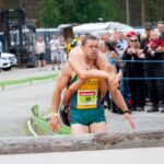 casal-da-lituania-vence-campeonato-mundial-de-carregamento-de-esposas-|-g1