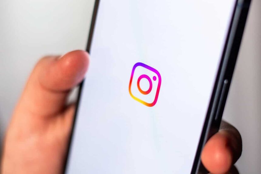 como-mudar-a-fonte-da-sua-bio-no-instagram-–-macmagazine