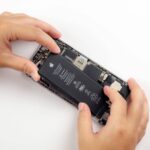 codigo-do-ios-27-faz-referencia-a-iphone-com-mais-de-uma-bateria-–-macmagazine