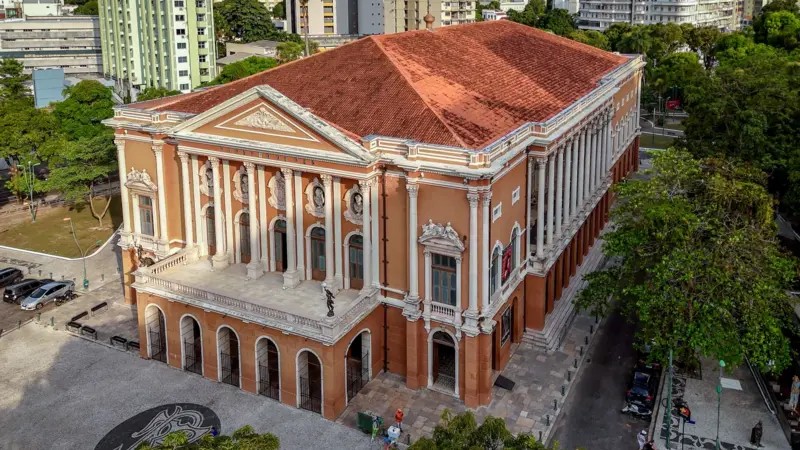 theatro-da-paz:-confira-horarios-das-visitas-guiadas-em-belem-|-g1