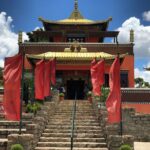 chagdud-gonpa-odsal-ling:-templo-budista-tibetano-ao-lado-de-sua-casa-|-blog-do-mundo-para-o-interior-paulista,-por-valeria-foz-da-rede-globo