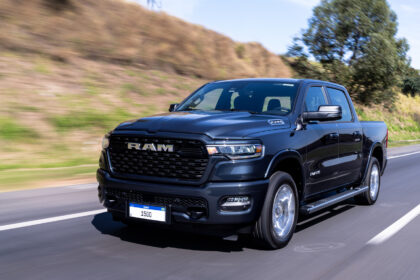 ram-1500-big-horn-chega-ao-brasil-por-r$-450-mil-–-autodata