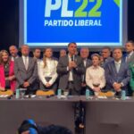 video:-flavio-bolsonaro-diz-que-teve-duas-filhas-para-cuidarem-dele-na-velhice:-‘mulheres-sao-assim’