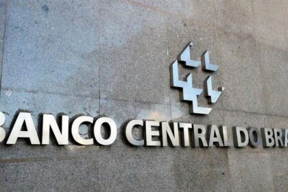 copom-corta-selic-pela-4a-vez-seguida-e-taxa-de-juros-cai-a-14%-ao-ano