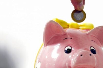 poupanca-no-brasil-tem-saques-liquidos-de-r$-7,1-bilhoes-em-julho-|-cnn-brasil
