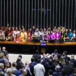 projeto-quer-reservar-50%-das-vagas-legislativas-a-mulheres