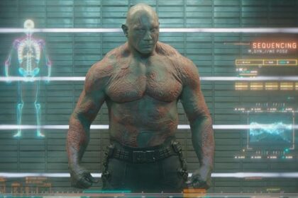 dave-bautista-pode-ser-o-novo-kratos-da-serie-de-god-of-war-–-drops-de-jogos