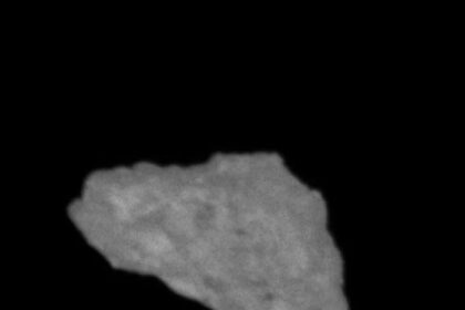 sonda-chinesa-tianwen-2-alcanca-asteroide-alvo-e-inicia-exploracao-cientifica-–-drops-de-jogos