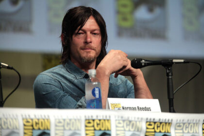 norman-reedus-fala-sobre-como-e-trabalhar-com-hideo-kojima:-“ele-e-brilhante”-–-drops-de-jogos