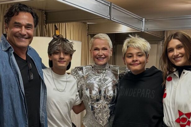 luciano-szafir-posa-com-filhos-em-show-de-xuxa:-“sensacional”-|-cnn-brasil