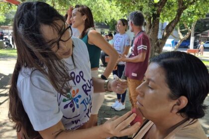 popruajud-macapa:-acao-oferece-saude-e-alimentos-a-pessoas-de-rua-|-g1