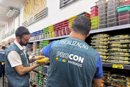 supermercados-em-manaus:-procon-apreende-650-itens-improprios-|-g1