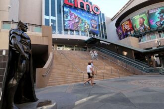 maior-rede-de-cinemas-tem-lucro-recorde-e-entra-no-radar-de-investimentos-|-cnn-brasil