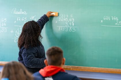 parana-faz-pss-com-4-mil-vagas-para-professores-|-g1